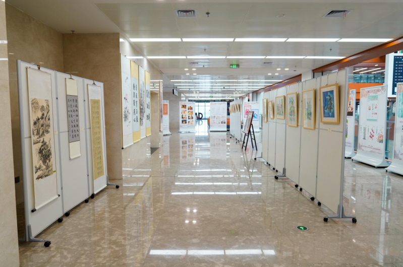 体育博彩
举办廉洁文化作品展